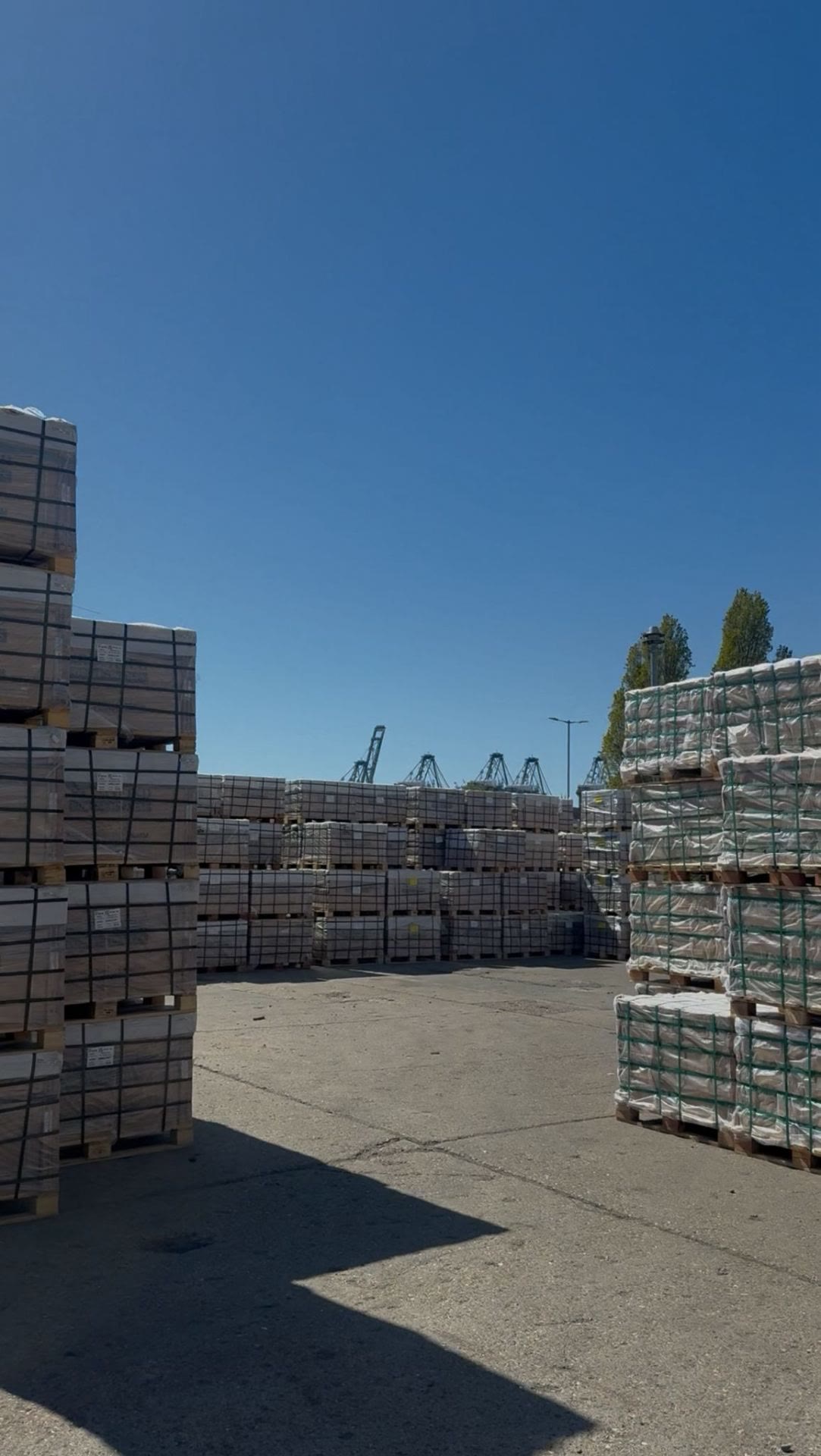 Sati Paving UK stockyard - At the docks